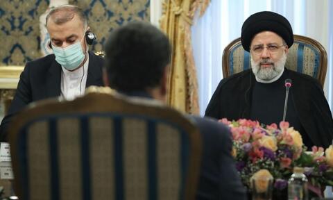 تضطر الدكتاتورية في إيران إلى الإستسلام في النهاية!