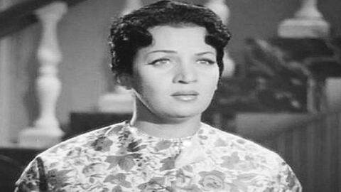 فنانة مصرية تزوجت من ابنها 