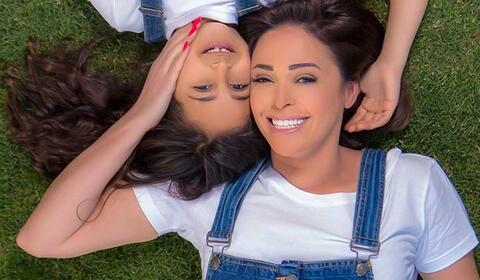 هكذا احتفلت داليا البحيري بعيد ميلاد وحيدتها