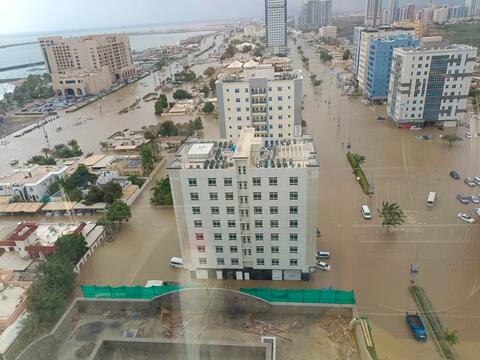 Flash Floods in The UAE Turn Fujairah Into a Water Pool 