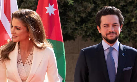 من هي خطيبة الأمير الحسين الآنسة رجوة آل سيف ؟