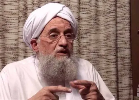 بايدن يؤكد القضاء على ايمن الظواهري والسعودية تبارك