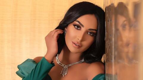 نور الغندور وشبيهتها تثيران صدمة متابعيهما.. نسخة طبق الأصل