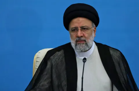 الرئيس الإيراني يعلق على الإشتباكات بين أذربيجان وأرمينيا