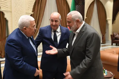 14 فصيلا فلسطينيا يجتمعون في الجزائر لبحث المصالحة