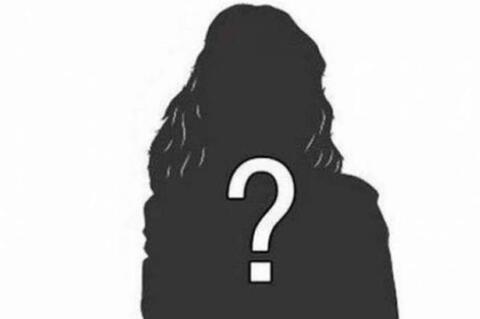 نجمة هوليوودية شهيرة حامل بتوأم في عمر الـ 48 .. 