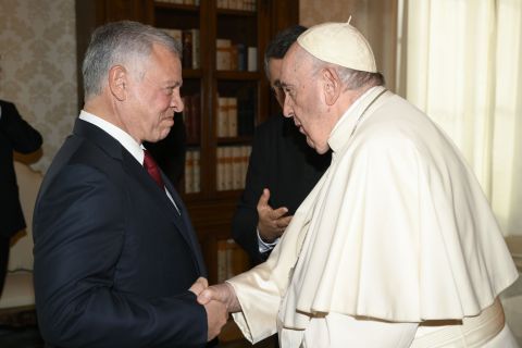 Jordan's King Abdullah meets Pope Francis 