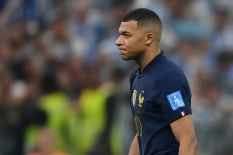 كيليان مبابي يحقق لقب هداف كأس العالم قطر 2022 برصيد 8 أهداف