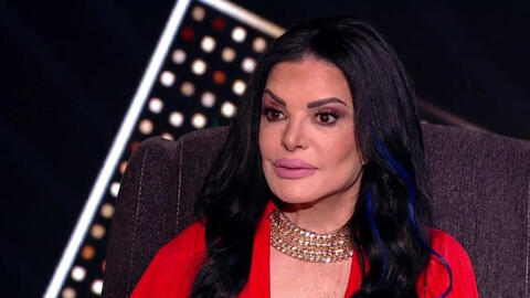نضال الأحمدية تناقض نفسها: 