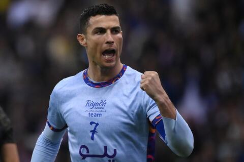 رونالدو يفوز بجائزة أفضل لاعب في مباراة موسم الرياض وباريس سان جيرمان