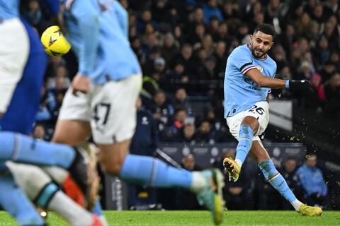 توقيت مباراة مان سيتي وساوثهامتون في ربع نهائي كأس كاراباو والقنوات الناقلة