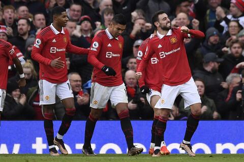 توقيت مباراة مان يونايتد وكريستال بالاس في الدوري الإنجليزي والقنوات الناقلة