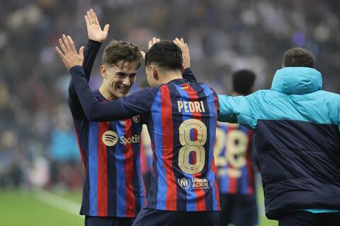 توقيت مباراة برشلونة وأتلتيكو سبتة في كأس ملك إسبانيا والقنوات الناقلة