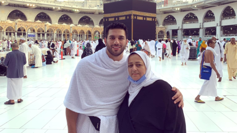 حسن الرداد يوجه رسالة مؤثرة لوالدته المتوفاة..