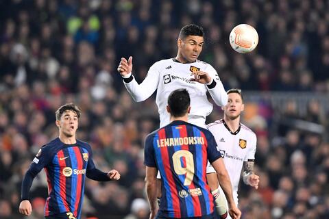 توقيت مباراة مانشستر يونايتد ضد برشلونة في الدوري الأوروبي والقنوات الناقلة