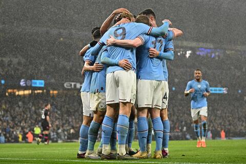 تشكيلة مانشستر سيتي المتوقعة أمام ليفربول اليوم في الدوري الإنجليزي 22-23