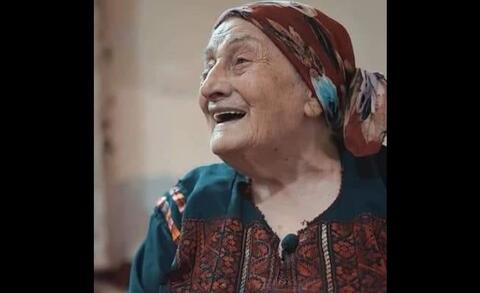 ألهبت المشاعر باغنية شدو بعضكم: عائلة حليمة الكسواني تنفي خبر وفاتها