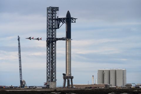 Jeff Bezos earns FAA license for first rocket launch