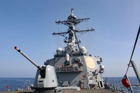 US destroyer 'Milius' crosses Taiwan Strait