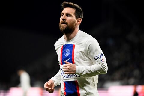 سيناريو صادم سيغيّر وجهة ميسي من برشلونة إلى الهلال السعودي