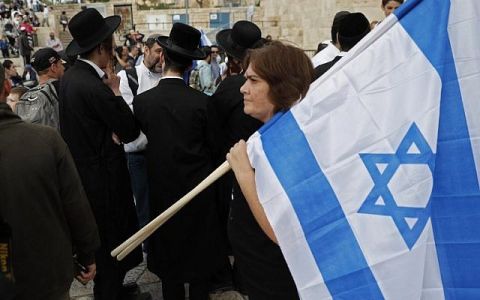 Israel deploys 3,200 cops ahead of Jerusalem Flag March