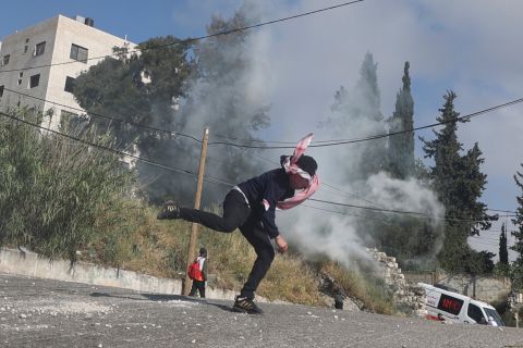 Israeli forces infiltrate into Gaza strip  