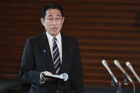 Japan threatens to destroy North Korean spy rocket