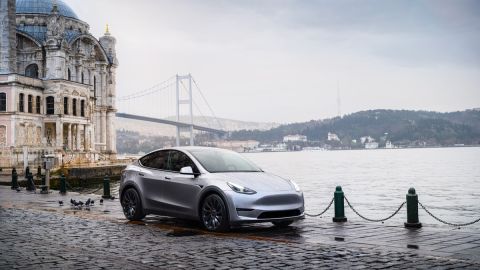 Tesla model Y becomes the best-selling car in the world