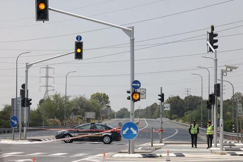 اسرائيل تبحث عن تهدئة وتخشى صواريخ من لبنان و