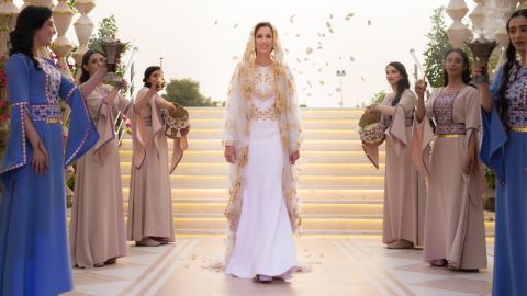 قائمة العائلات الملكية في حفل زفاف الأمير الحسين ورجوة