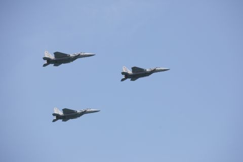 Israeli strikes target Syria