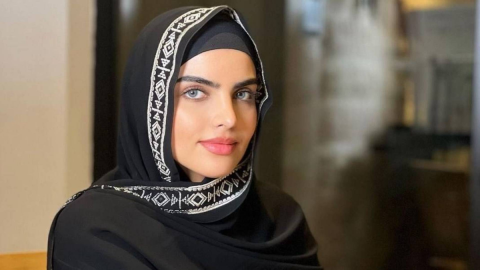 سارة الودعاني تحتفل بعيد ميلاد ابنتها على طريقة ديزني.. قلاع وردية واستعراضات راقصة