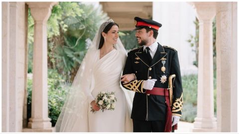 What did Prince Hussein say when he saw Rajwa in wedding dress?