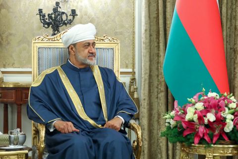 Sultan of Oman ratifies agreement between Oman-Egypt  