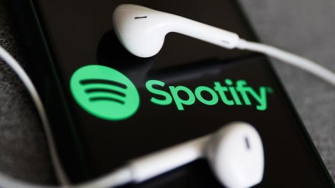 Apple fined $2B by EU for the first time, after Spotify's claim