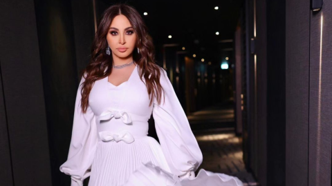Elissa breaks Youtube record