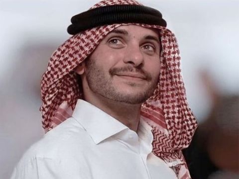 أبناء الأمير حمزة يخطفون الأنظار في عيد الأضحى.. شاهدوا جمالهم