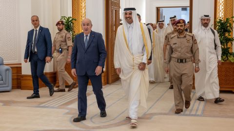 Qatar's Emir and Algerian President strengthen bilateral ties in Doha