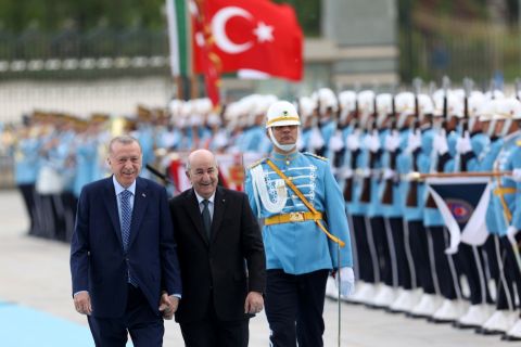 Algerian President Tebboune meets  Erdogan in Istanbul