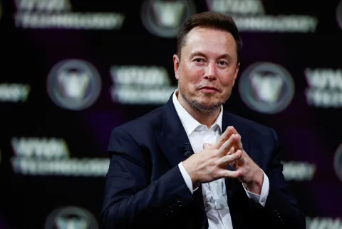 Elon Musk world's wealthiest individual incurs $20.3b loss
