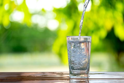 Is water fasting for 10 days safe?