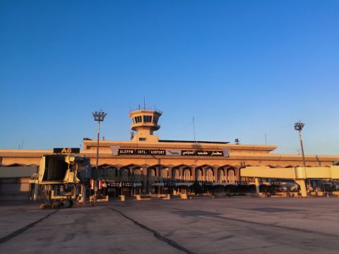 خروج مطار حلب عن الخدمة اثر عدوان اسرائيلي