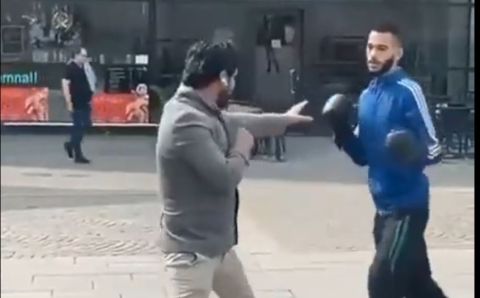 السويد تعتقل متظاهرين حاولا منع موميكا من حرق المصحف مرة جديدة