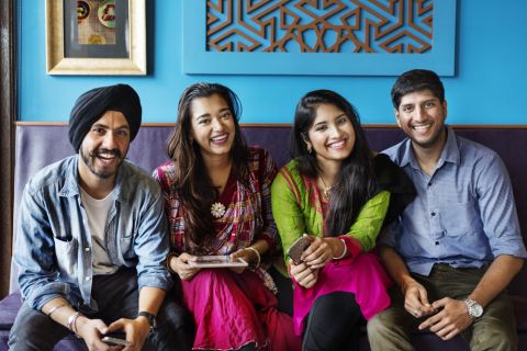 Indians in UAE reach 3.5 million outnumbering its own citizens by threefold