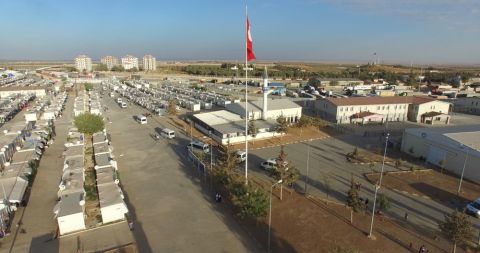 Syria extends UN humanitarian aid delivery permission through Turkish crossings 
