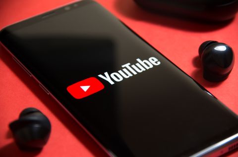 يوتيوب يوفر لمستخدميه ميزة جديدة.. البحث عن الأغاني بالدندنة