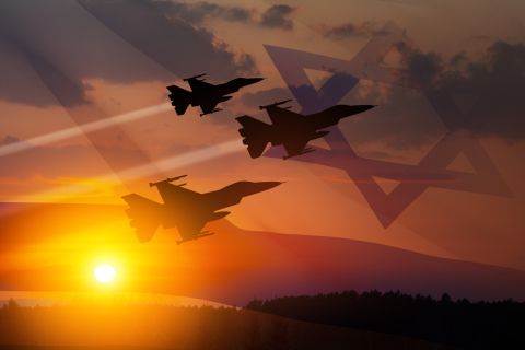 Israeli airstrike kills 4 Syrian soldiers