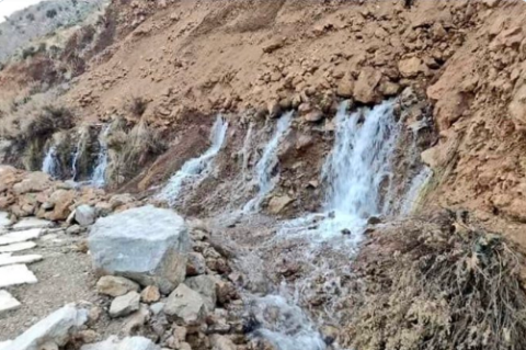  Emergence of fresh water springs near earthquake epicenter in Morocco
