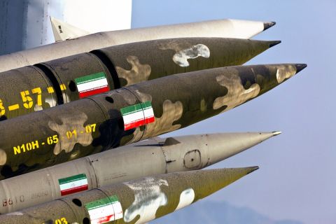 استنفار ايراني والبنتاغون يرسل F16  للمنطقة