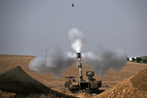 تجدد الغارات الاسرائيلية المدمرة على غزة والقسام تقصف 